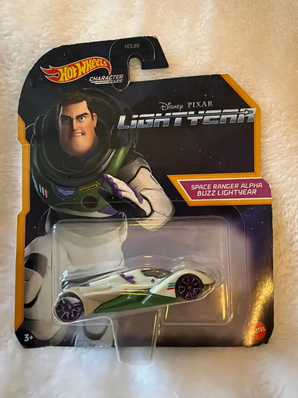 Hot Wheels Disney Pixar Lightyear Buzz Lightyear Character Car Space Ranger NEW